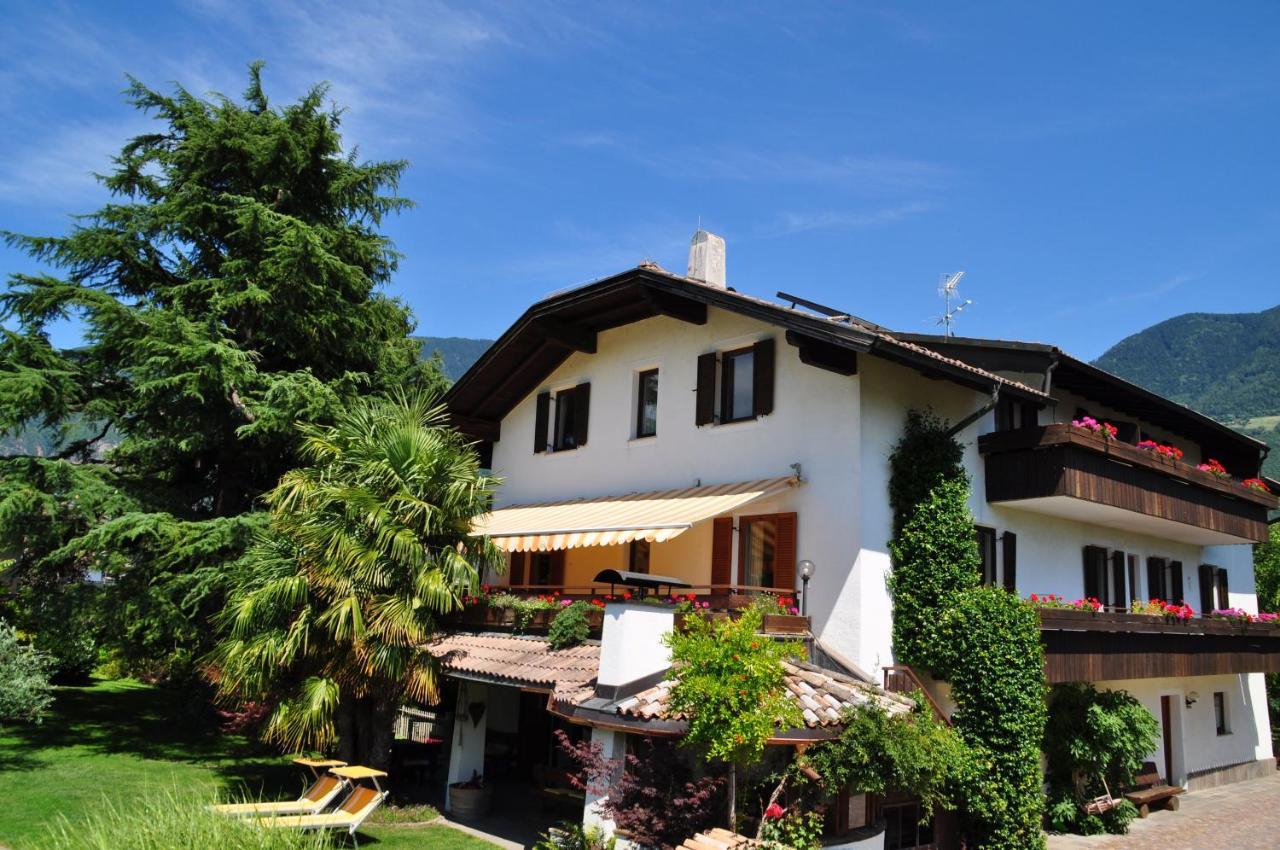 Hirschenhof Apartment Laives Exterior photo